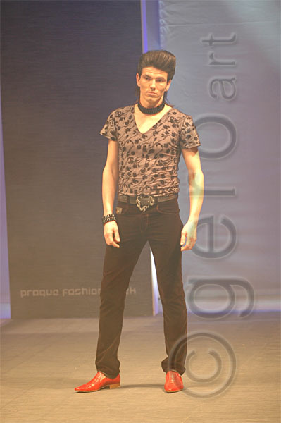 PFW_3272c.jpg