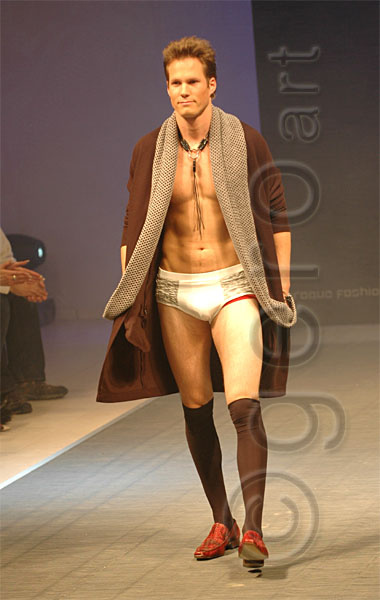 PFW_3295c.jpg