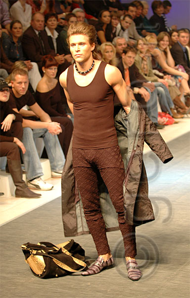 PFW_3320c.jpg