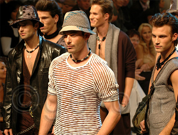 PFW_3513c.jpg