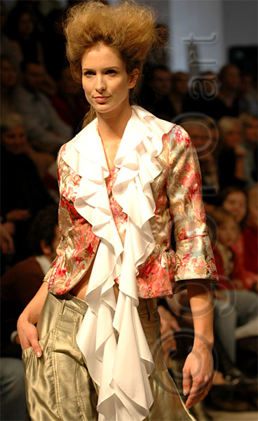 PFW_1810c.jpg