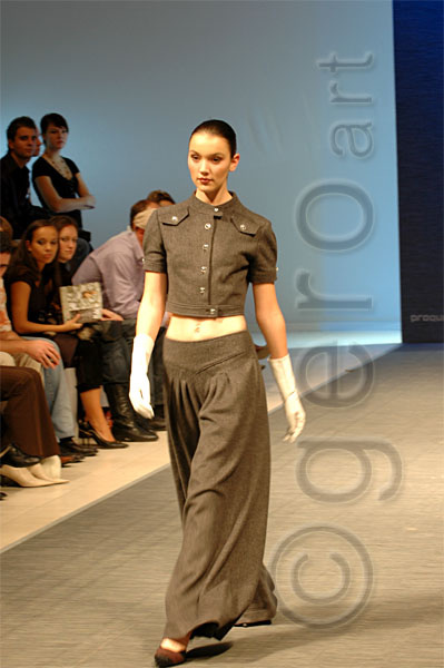 PFW_3521c.jpg