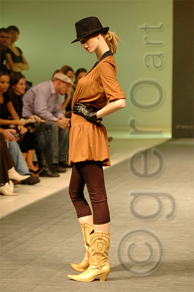 PFW_3584c.jpg