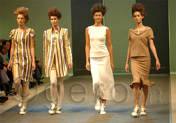 PFW_2115c.jpg