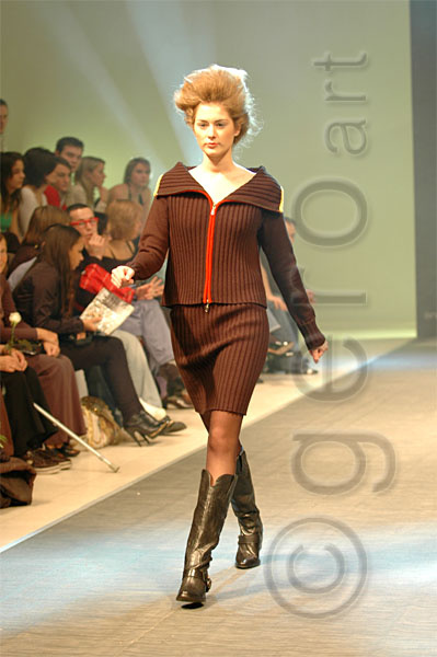 PFW_2243c.jpg
