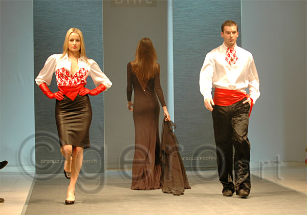 PFW_0330c.jpg