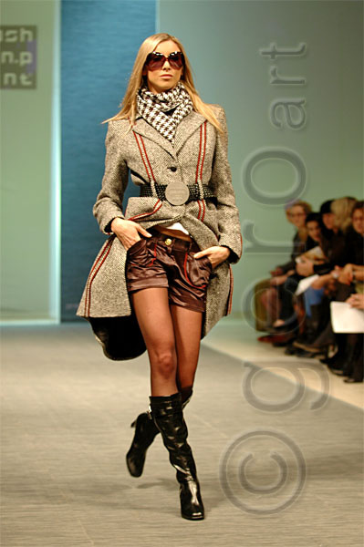 PFW_0018c.jpg