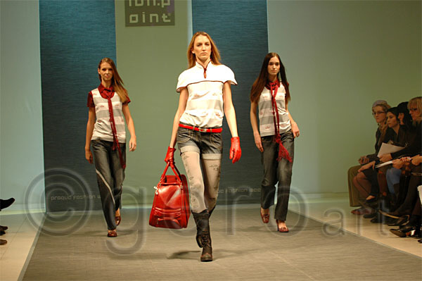 PFW_0081c.jpg