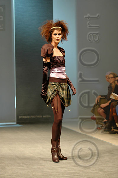 PFW_0164c.jpg