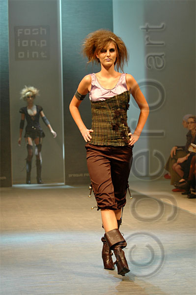 PFW_0184c.jpg