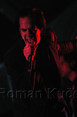 N_Cave_0229upw.jpg