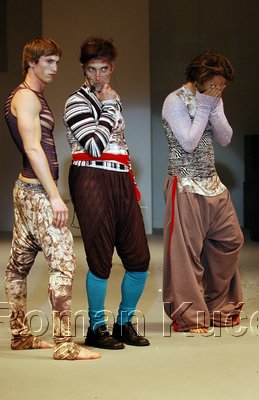 PFW_0750upw.jpg