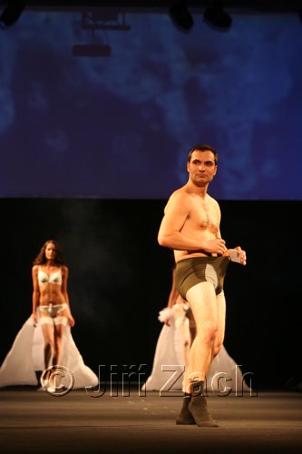 Go_5135.JPG