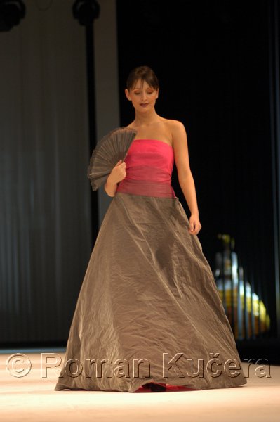 Styl05_1312_R.JPG