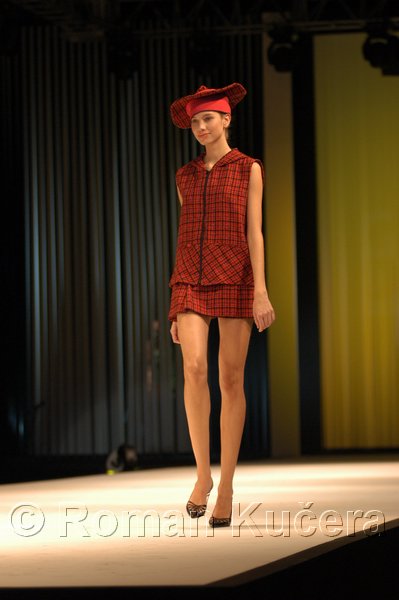 Styl05_1363_R.JPG