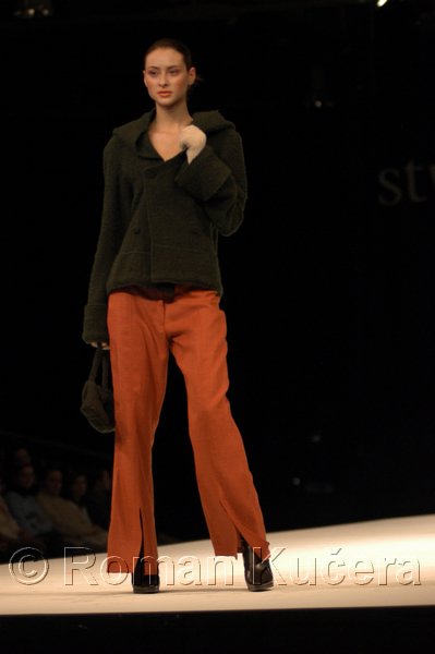 Styl05_1369_R.JPG