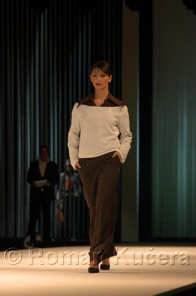 Styl05_1387_R.JPG