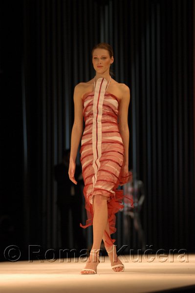 Styl05_1396_R.JPG