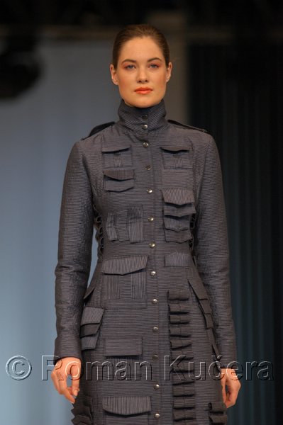 Styl05_1439_R.JPG