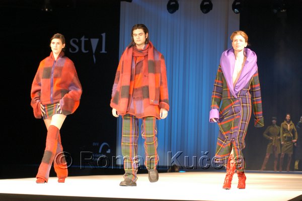 Styl05_0067_R.JPG