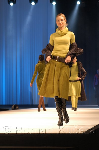Styl05_0070_R.JPG