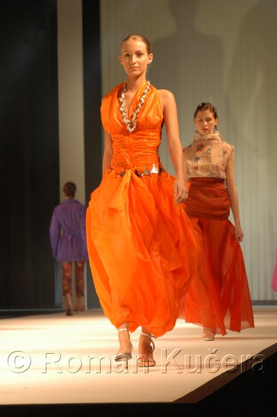 Styl05_0108_R.JPG