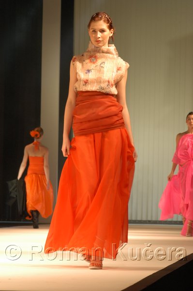 Styl05_0109_R.JPG