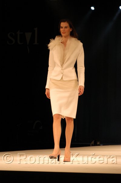 Styl05_0127_R.JPG