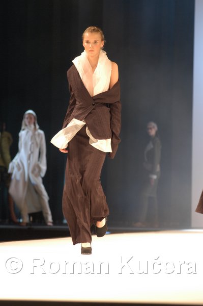 Styl05_0152_R.JPG