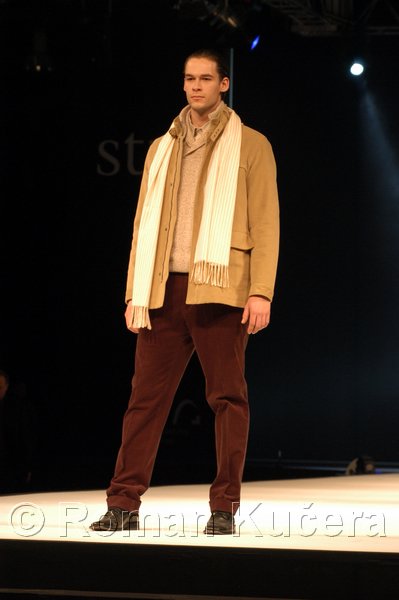 Styl05_0187_R.JPG