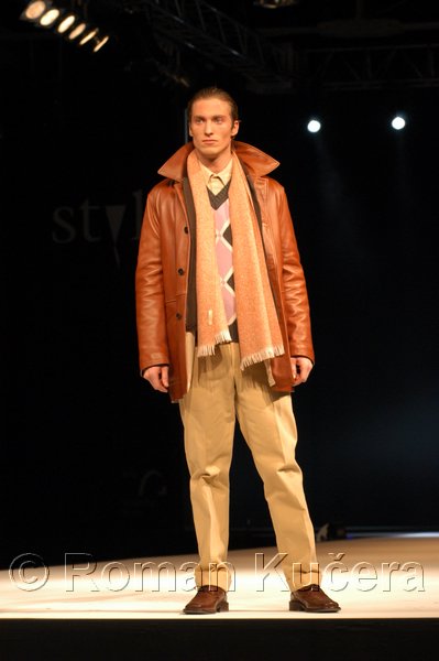 Styl05_0193_R.JPG