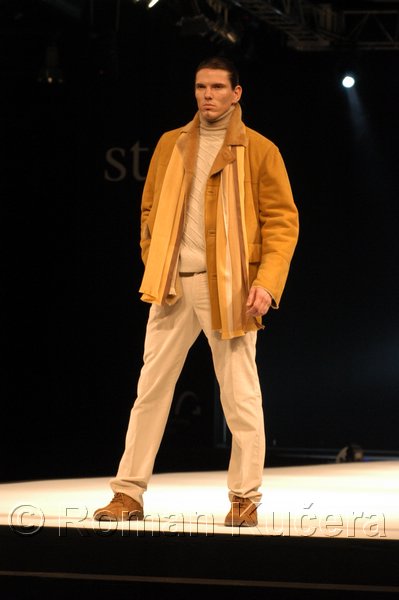 Styl05_0194_R.JPG