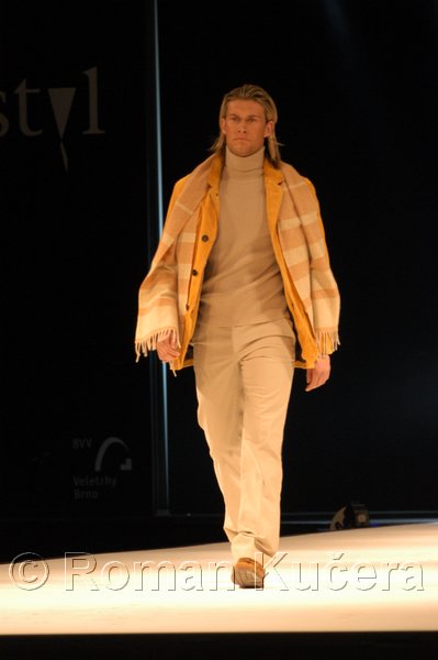 Styl05_0195_R.JPG