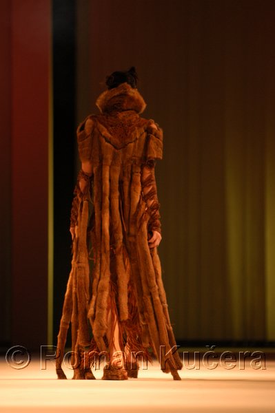 Styl05_0823_R.JPG