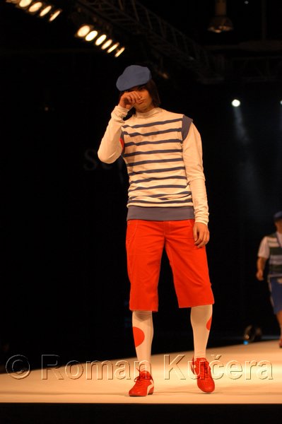 Styl05_0852_R.JPG