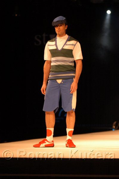 Styl05_0854_R.JPG