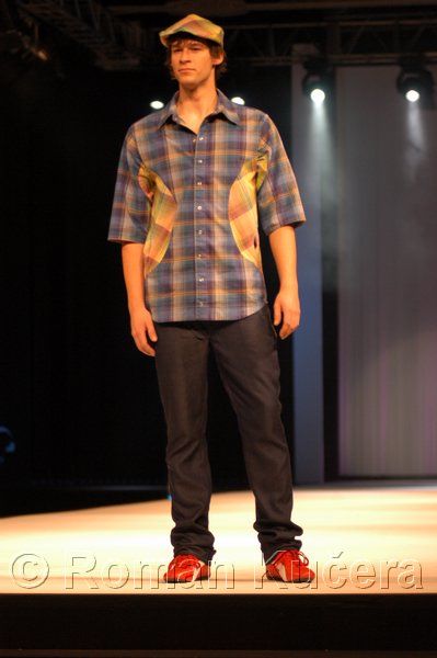 Styl05_0856_R.JPG