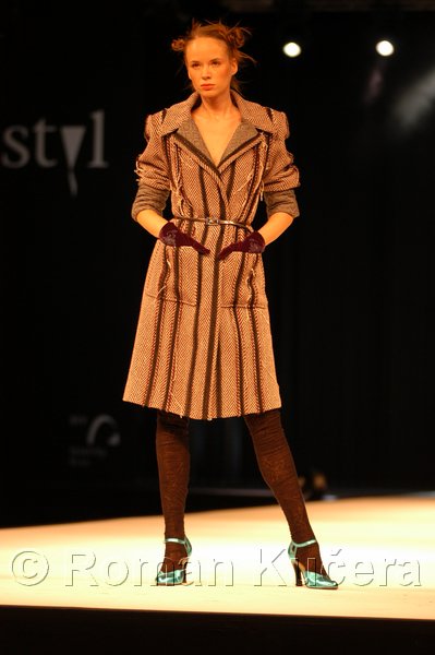 Styl05_0893_R.JPG
