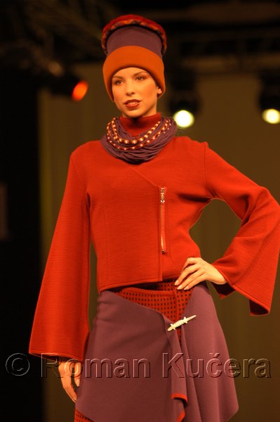 Styl05_0921_R.JPG