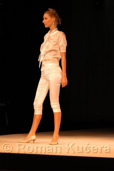 Styl05_0931_R.JPG
