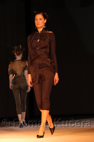 Styl05_0937_R.JPG