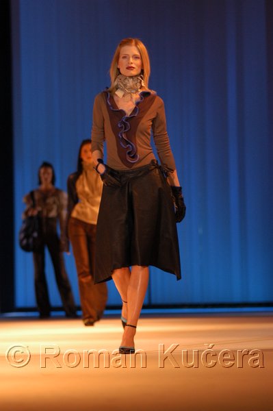 Styl05_0939_R.JPG