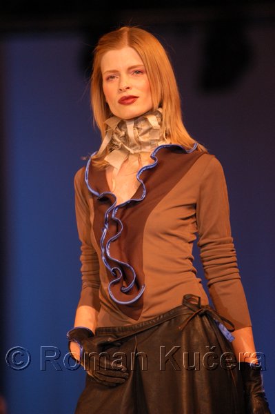 Styl05_0940_R.JPG