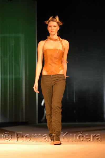 Styl05_0956_R.JPG